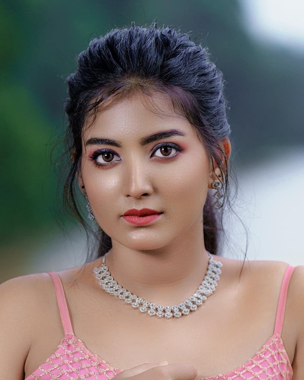 അതീവ സുന്ദരിയായി സ്‌നിഷ ചന്ദ്രന്‍; പുതിയ ഫോട്ടോഷൂട്ട് ട്രെന്‍ഡിംഗ്