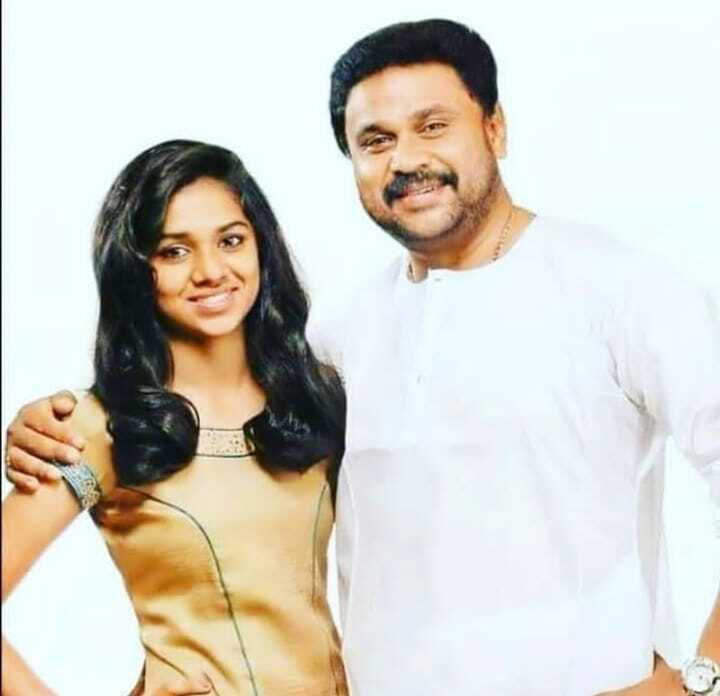 'അച്ഛാ ഐ ലവ് യൂ..' അച്ഛന്റെ നല്ല കുട്ടി മീനാക്ഷി, ചിത്രങ്ങൾ കാണാം