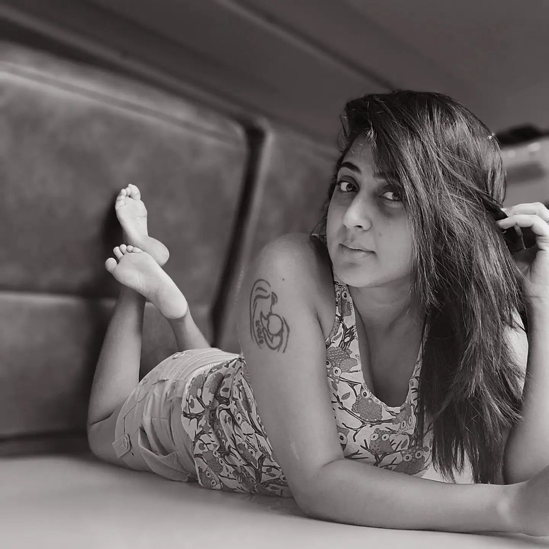 അടിപൊളി ലുക്കില്‍ കനിഹ; ടാറ്റൂ പൊളിച്ചെന്ന് ആരാധകര്‍, ഫോട്ടോസ് ഏറ്റെടുത്ത് സോഷ്യല്‍ മീഡിയ