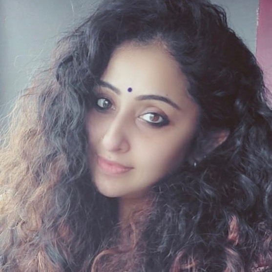 ഇതാണ് ശരിക്കും സന്തൂര്‍ മമ്മി; നിത്യദാസിന്റെ ഫോട്ടോഷൂട്ട് ഏറ്റെടുത്ത് ആരാധകര്‍