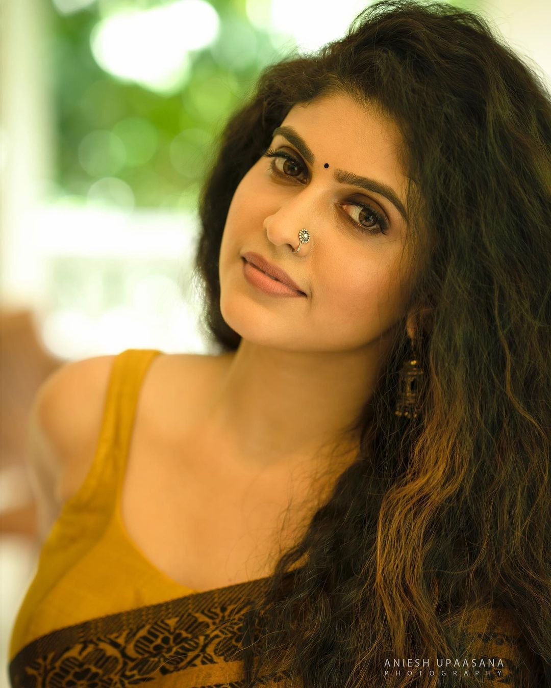 രസ്‌ന ചേച്ചി, നിങ്ങള്‍ ഞെട്ടിച്ചു; ഗ്ലാമറസ് ലുക്കിലാണെന്ന് ആരാധകര്‍, വൈറല്‍ ഫോട്ടോഷൂട്ട് കാണാം