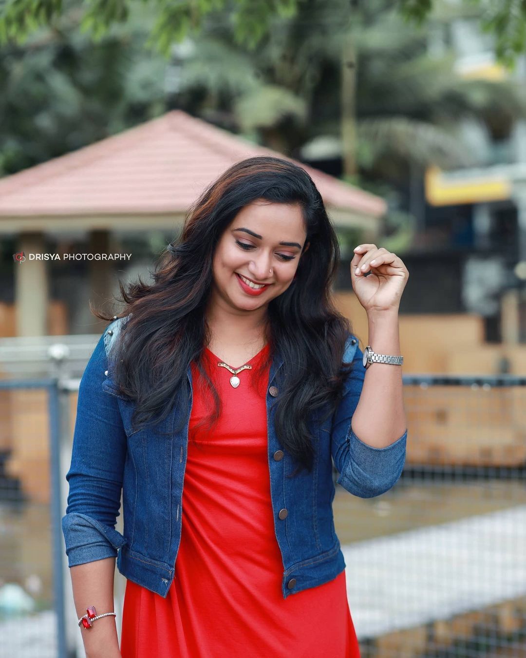 പുതുപുത്തന്‍ ലുക്കില്‍ സീരിയല്‍ താരം ഗൗരി; ഫോട്ടോഷൂട്ട് പൊളിച്ചെന്ന് ആരാധകര്‍