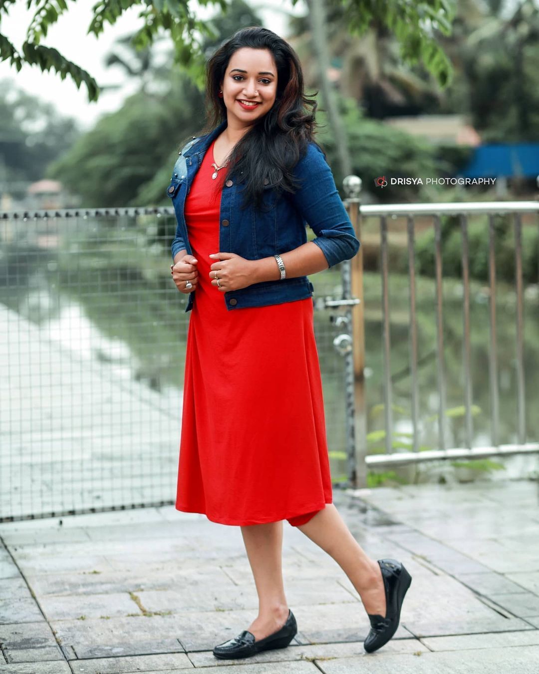 പുതുപുത്തന്‍ ലുക്കില്‍ സീരിയല്‍ താരം ഗൗരി; ഫോട്ടോഷൂട്ട് പൊളിച്ചെന്ന് ആരാധകര്‍