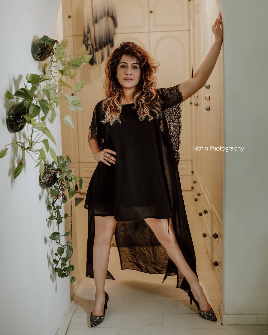 പൂളിൽ മുങ്ങി നിവർന്ന്... രഞ്ജിനി ഹരിദാസിന്റെ ചിത്രങ്ങൾ വൈറൽ