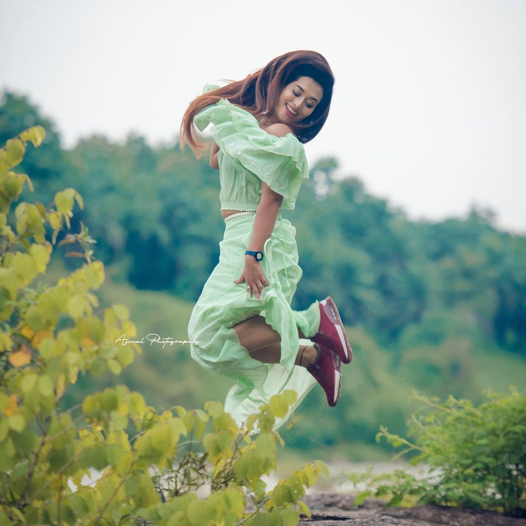 വമ്പന്‍ മേക്കോവറില്‍ ബിഗ് ബോസ് താരം രമ്യ പണിക്കര്‍;ഒപ്പം ആര്യയും പുതിയ ഫോട്ടോഷൂട്ട് വൈറല്‍