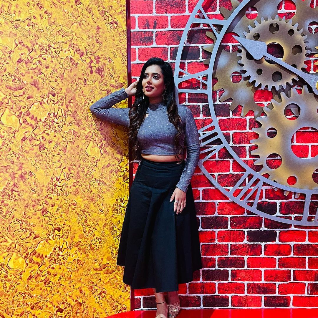 വമ്പന്‍ മേക്കോവറില്‍ ബിഗ് ബോസ് താരം രമ്യ പണിക്കര്‍;ഒപ്പം ആര്യയും പുതിയ ഫോട്ടോഷൂട്ട് വൈറല്‍