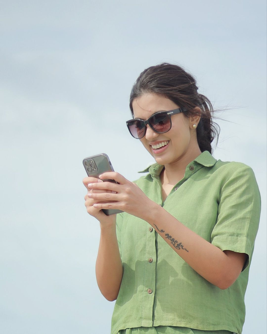 പൂളില്‍ അടിച്ചുപൊളിക്കുകയാണല്ലേ; അഞ്ജുവിന്റെ ഏറ്റവും പുതിയ ചിത്രങ്ങള്‍ വൈറല്‍