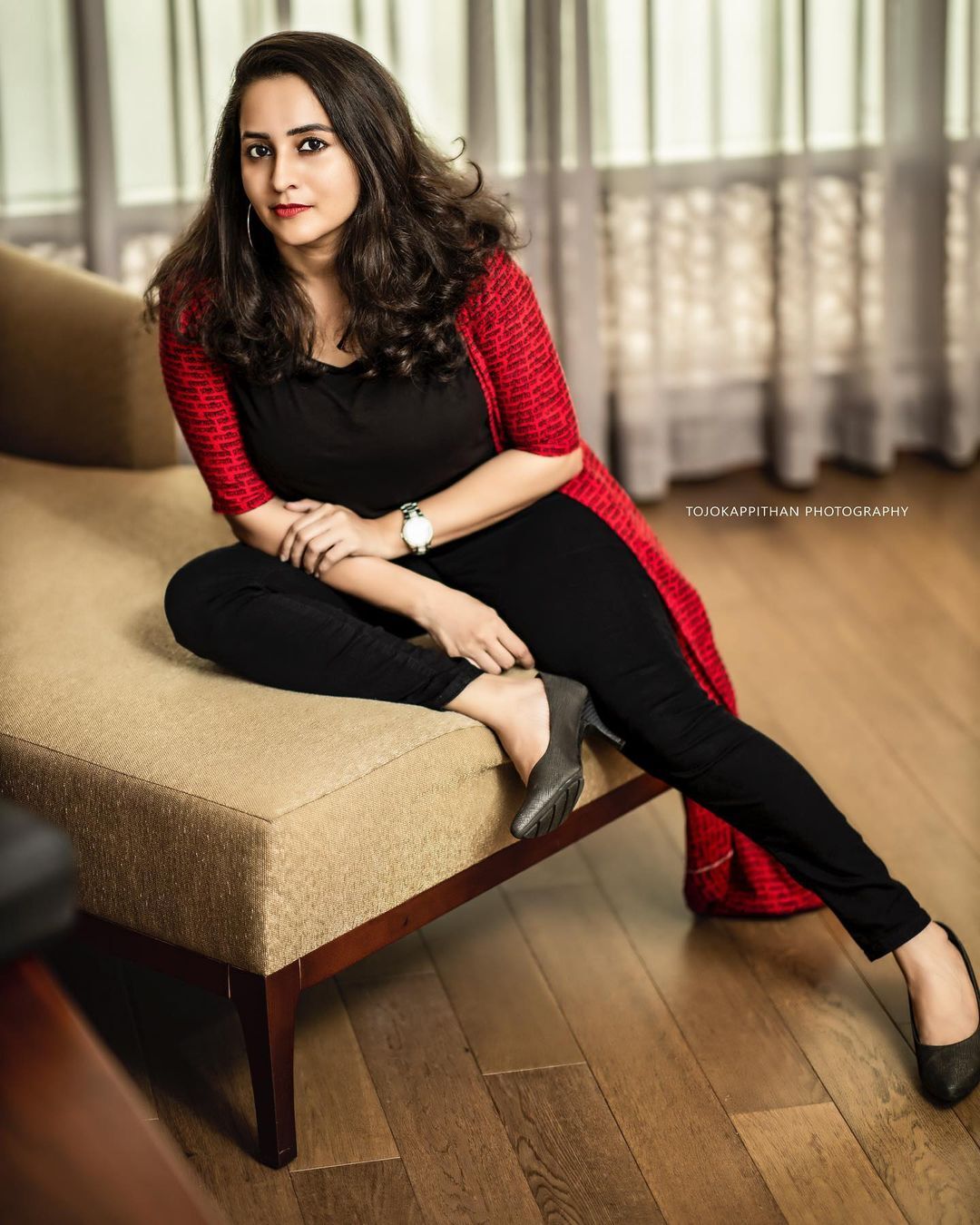 പുത്തന്‍ മേക്കോവറില്‍ ആരാധകരെ ഞെട്ടിച്ച് ഭാമ; ഫോട്ടോഷൂട്ട് പൊളിച്ചെന്ന് സോഷ്യല്‍ മീഡിയ