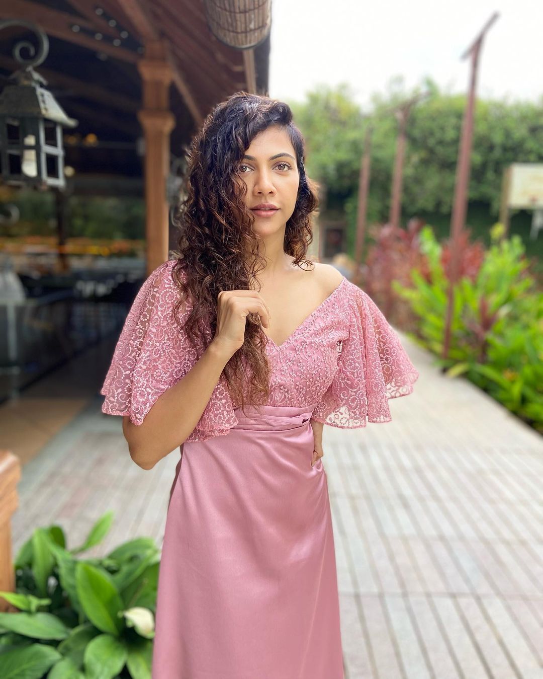 മലയാള സിനിമയിലെ അഴകിന്‍ റാണി; മഡോണയുടെ ഏറ്റവും പുതിയ ഫോട്ടോഷൂട്ട് ഏറ്റെടുത്ത് ആരാധകര്‍