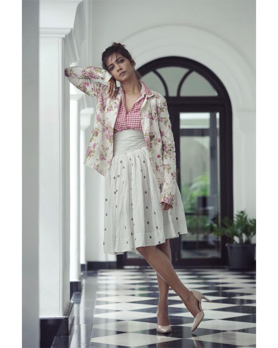 മലയാള സിനിമയിലെ അഴകിന്‍ റാണി; മഡോണയുടെ ഏറ്റവും പുതിയ ഫോട്ടോഷൂട്ട് ഏറ്റെടുത്ത് ആരാധകര്‍