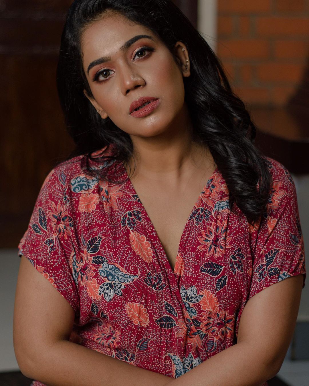 പുത്തന്‍ മേക്കോവറില്‍ കുടുംബ വിളക്ക് താരം അതിര മാധവ്; ഫോട്ടോഷൂട്ട് സോഷ്യല്‍ മീഡിയയില്‍ വൈറല്‍