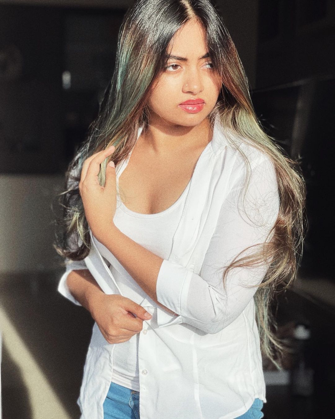 വീണ്ടും ഹോട്ട് ലുക്കില്‍ പ്രത്യക്ഷപ്പെട്ട് ഷാലിന്‍ സോയ; കിടിലം ഫോട്ടോഷൂട്ടെന്ന് ആരാധകര്‍