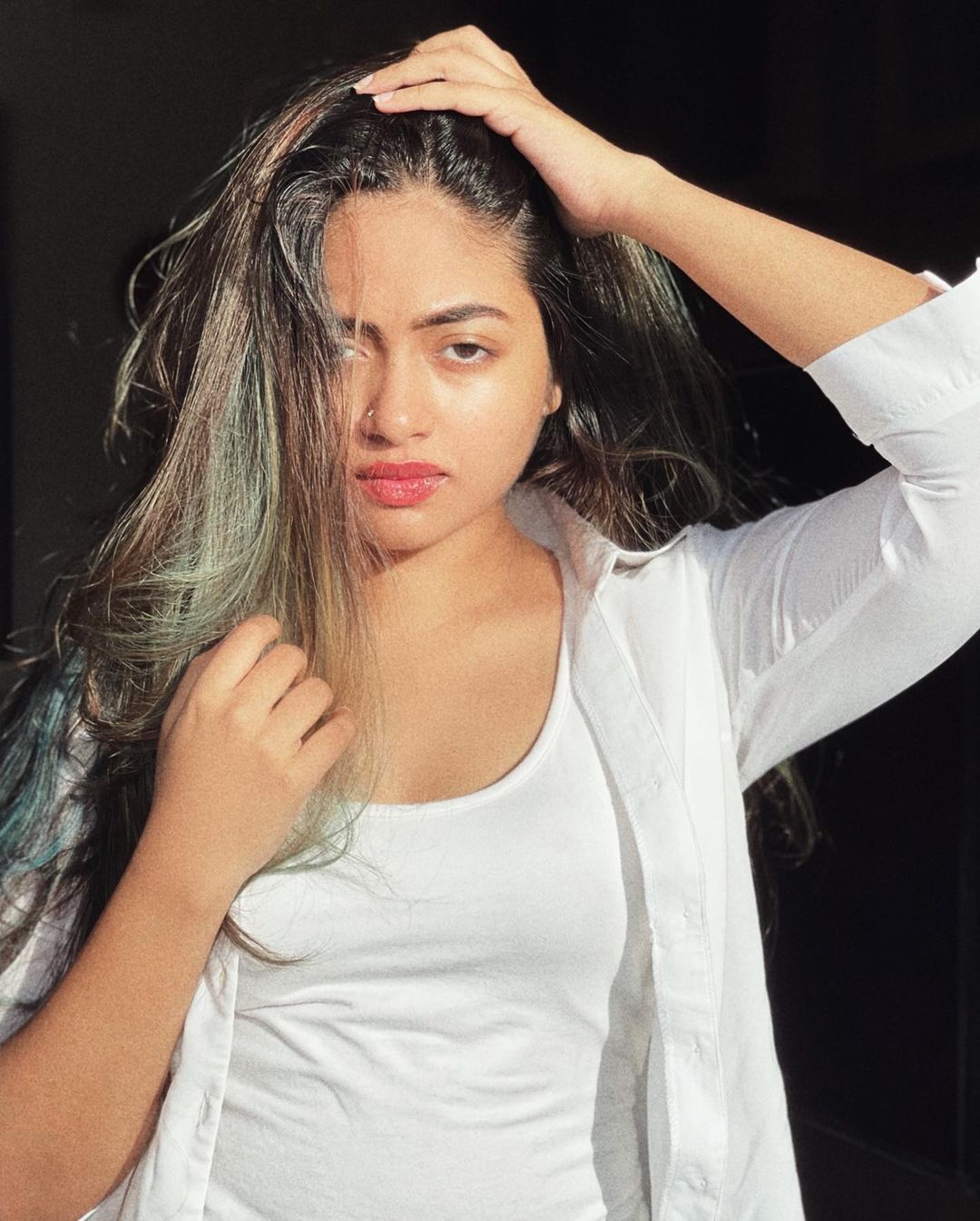 വീണ്ടും ഹോട്ട് ലുക്കില്‍ പ്രത്യക്ഷപ്പെട്ട് ഷാലിന്‍ സോയ; കിടിലം ഫോട്ടോഷൂട്ടെന്ന് ആരാധകര്‍