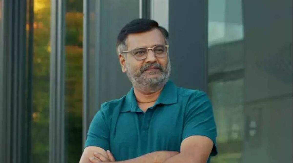 விவேக்கின் 1 கோடி மரம் நடும் கனவை நிறைவேற்றுவேன்...! விவேக்கின் பிறந்தநாளில் செல்முருகன் உறுதி! 
