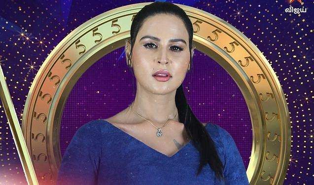 ஒருவேளை இருக்குமோ?...பிக்பாஸ் சீசன் 5 வீட்டில் ரீ எண்ட்ரி கொடுக்கும் நமிதா மாரிமுத்து?.... செம எதிர்பார்பில் நமீதா ரசிகர்கள்!