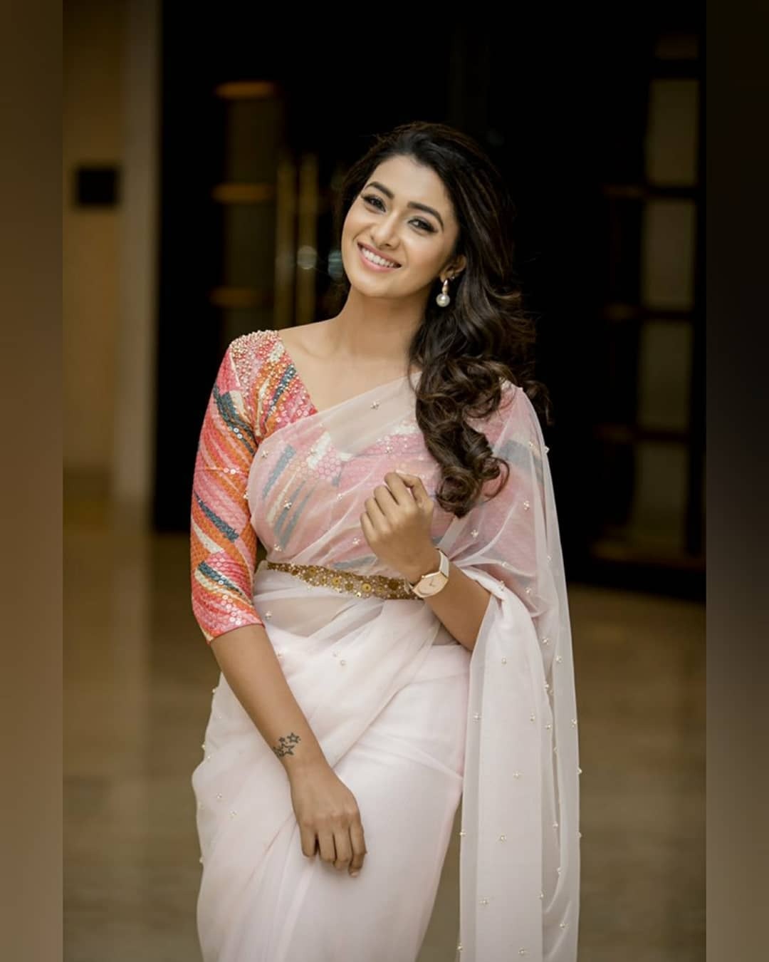 பிரபல நடிகைக்கு காதல் தோல்வியா?....இன்ஸ்டாகிராம் பதிவால் மனம்நொந்த ரசிகர்கள்...! என்ன நடந்திருக்கும்?