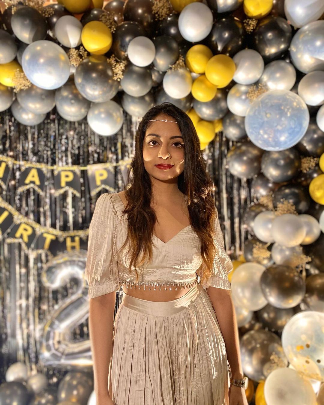  പൊളിയെന്ന് പറഞ്ഞാൽ വൻ പൊളി.. ഇഷാനിയുടെ പിറന്നാൾ അടിച്ചുപൊളിച്ച് അഹാനയും അനിയത്തിമാരും