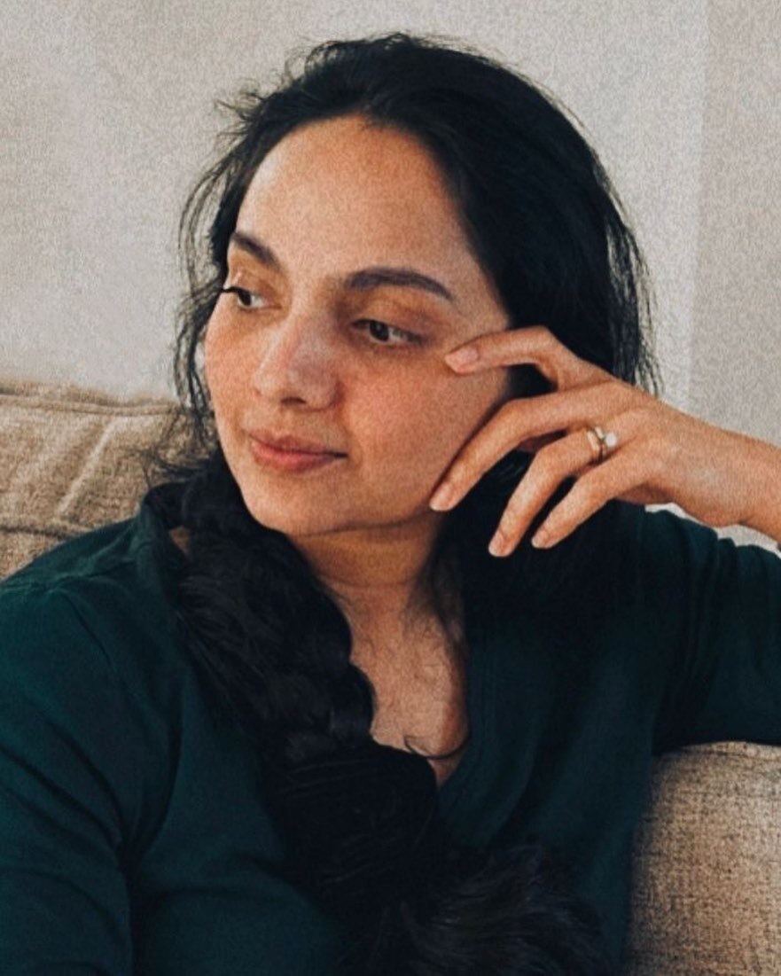 ഇത് മലയാളികളുടെ സ്വന്തം സംവൃത സുനില്‍: വൈറലായി പുതിയ ചിത്രങ്ങള്‍