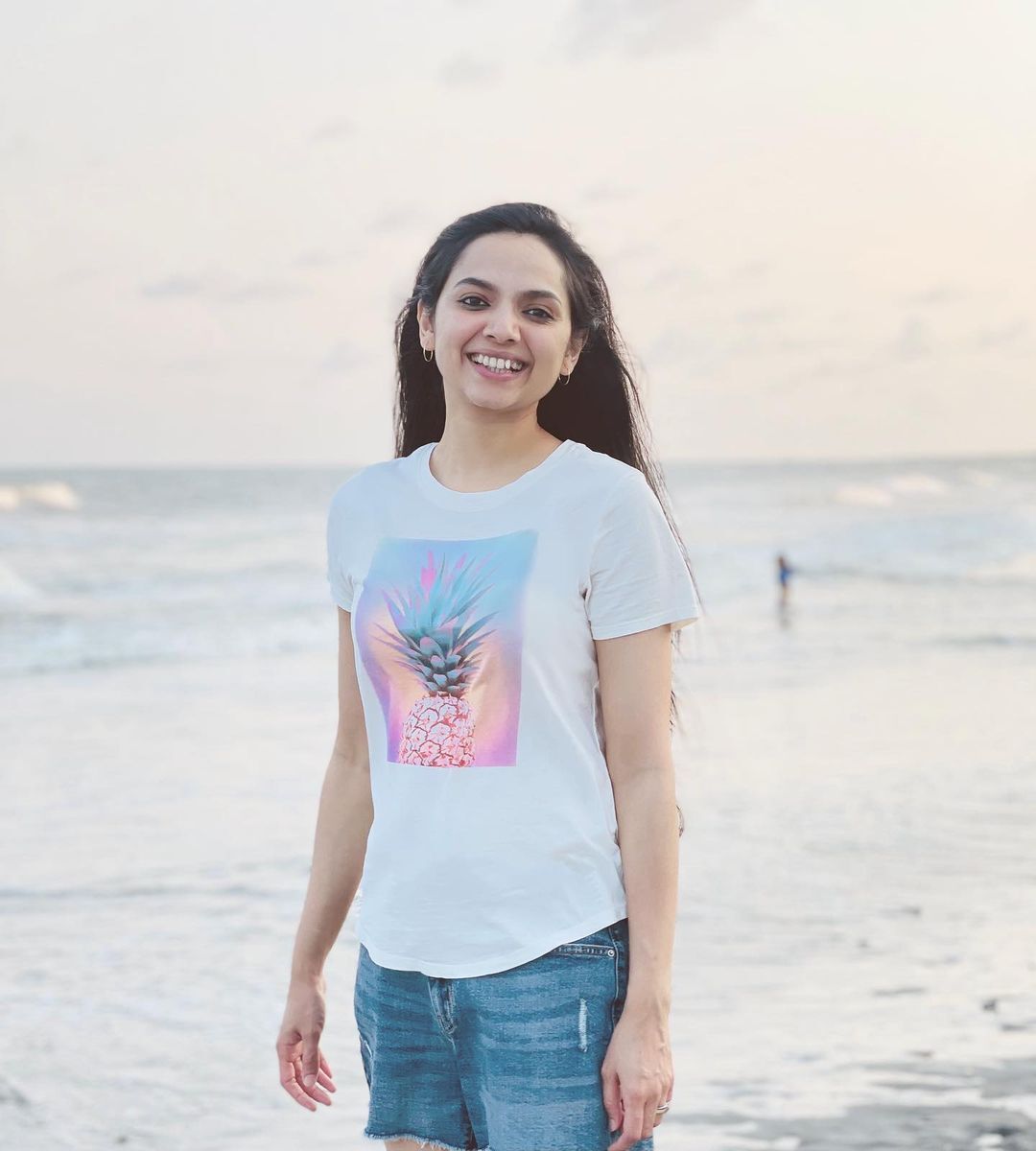 ഇത് മലയാളികളുടെ സ്വന്തം സംവൃത സുനില്‍: വൈറലായി പുതിയ ചിത്രങ്ങള്‍