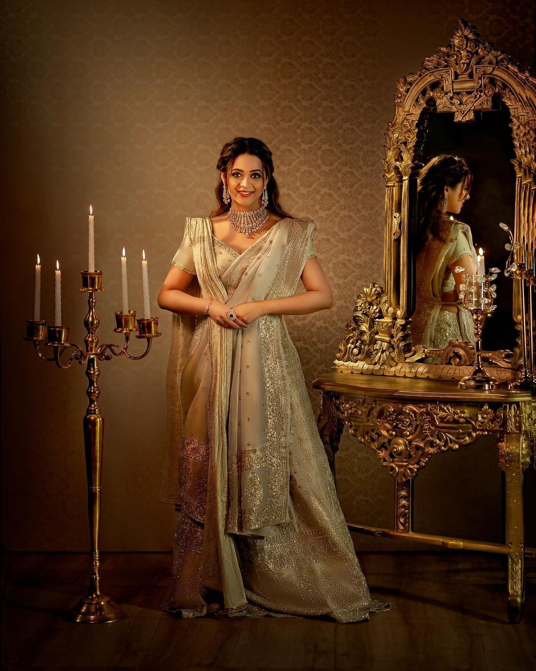  ഉഫ്..കണ്ണെടുക്കാനാകില്ല.. ഭാവന ഇതെന്ത് ഭാവിച്ചാണ്..വൈറലായി ദീപാവലി ലുക്ക്