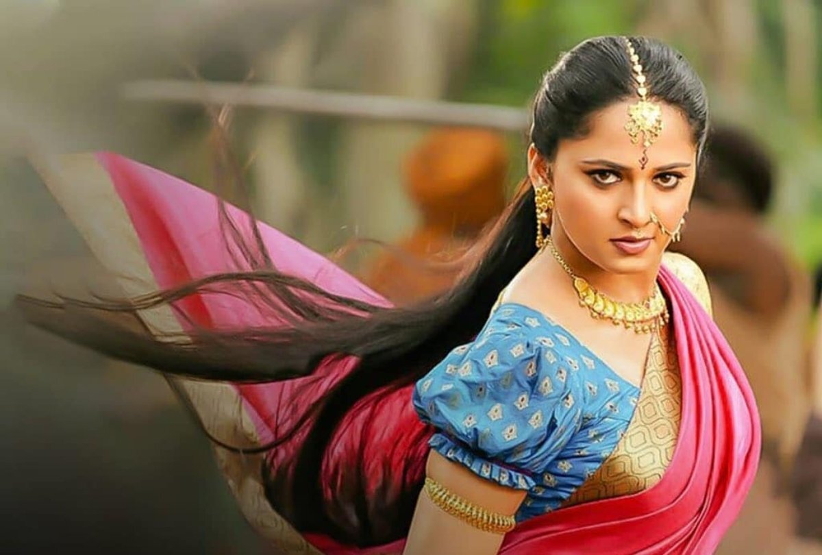 பிரபல நிறுவனத்துடன் ஹாட்ரிக் அடிக்கும் அனுஷ்க...! புதிய படத்தின் அறிவிப்பை வெளியிட்ட தயாரிப்பு நிறுவனம்...! செம அப்டேட் போங்க! 