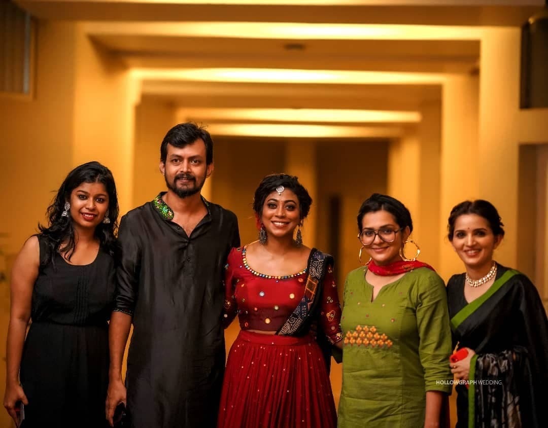 സിംപിള്‍ താര വിവാഹം; നടി ദിവ്യ ഗോപിനാഥും സംവിധായകന്‍ ജുബിത്തും വിവാഹിതരായി; ചിത്രങ്ങള്‍