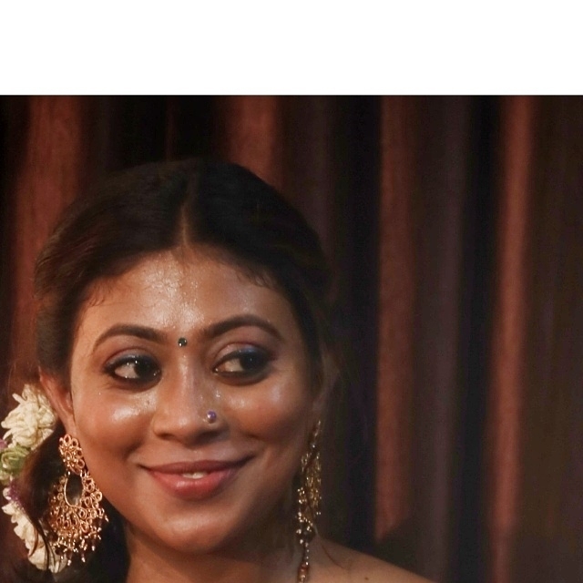 സിംപിള്‍ താര വിവാഹം; നടി ദിവ്യ ഗോപിനാഥും സംവിധായകന്‍ ജുബിത്തും വിവാഹിതരായി; ചിത്രങ്ങള്‍