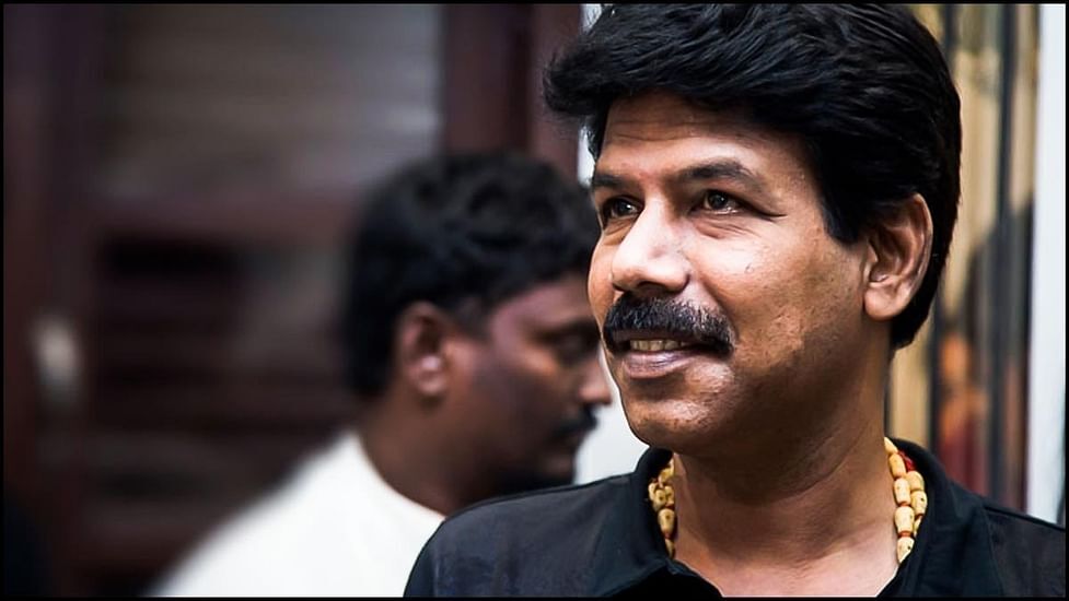 பிரபல நடிகரை வைத்து 
