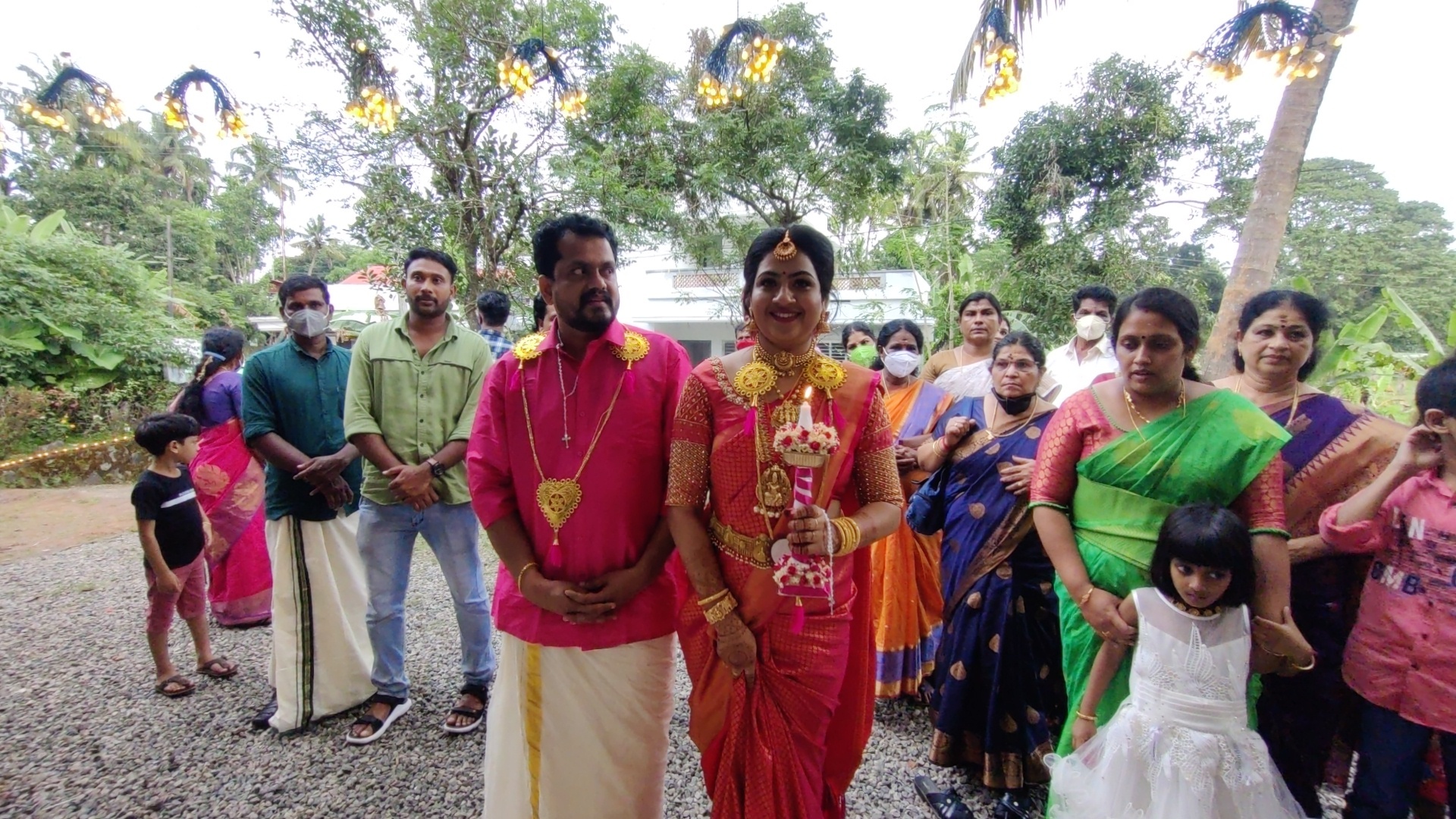 നടി അപ്‌സര രത്‌നാകരനും സംവിധായകന്‍ ആല്‍ബി ഫ്രാന്‍സിസും വിവാഹിതരായി, ചിത്രങ്ങള്‍ കാണാം