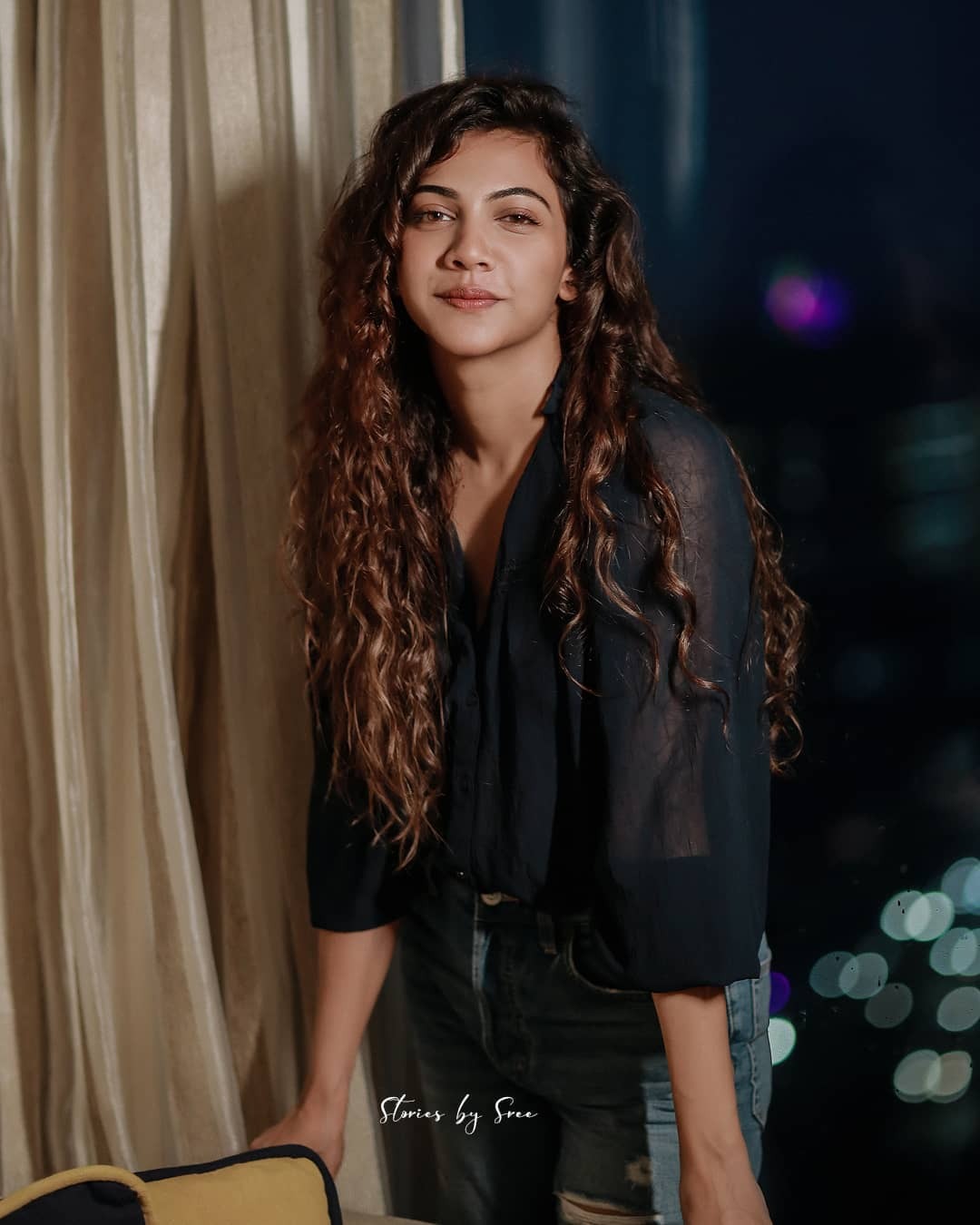 ചിന്താവിഷ്ടയായ മഡോണ; എന്തുപറ്റിയെന്ന് ആരാധകര്‍, പുതിയ ഫോട്ടോഷൂട്ട് വൈറല്‍