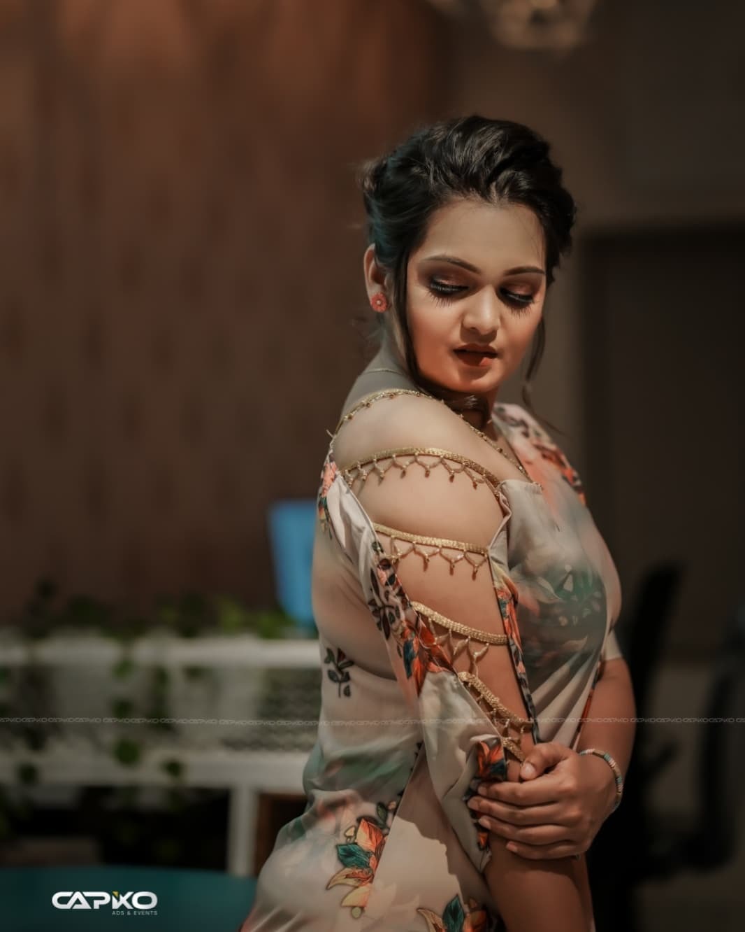 ഇത് എന്ത് വേഷമാണ്, നടിയുടെ സ്റ്റൈലൻ ചിത്രം വൈറലാവുന്നു