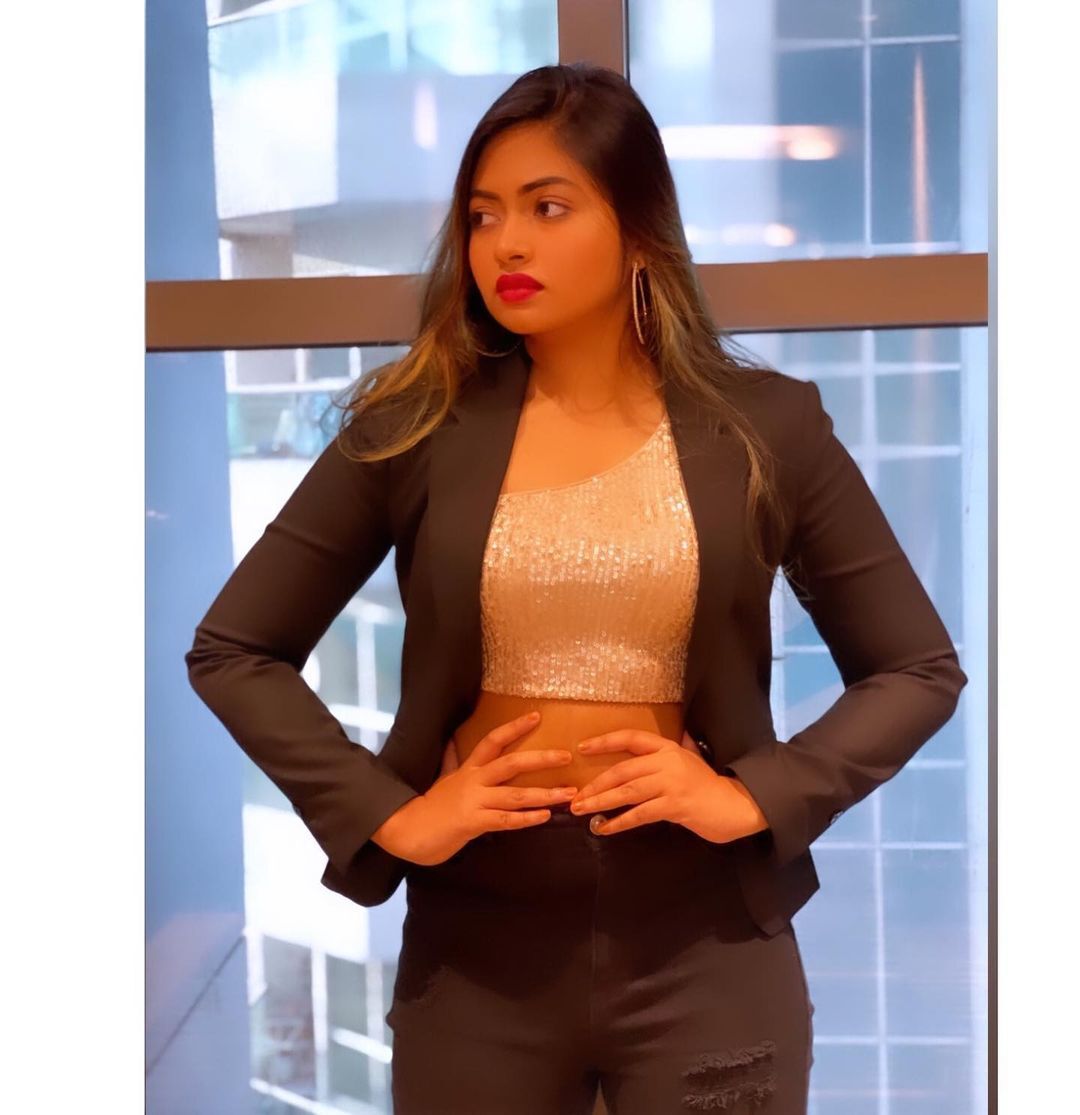 ഷാലിന്‍... ഹോളിവുഡിലേക്കുള്ള പോക്കാണോ; എന്തൊരു മാസ് ലുക്കാണെന്ന് ആരാധകര്‍