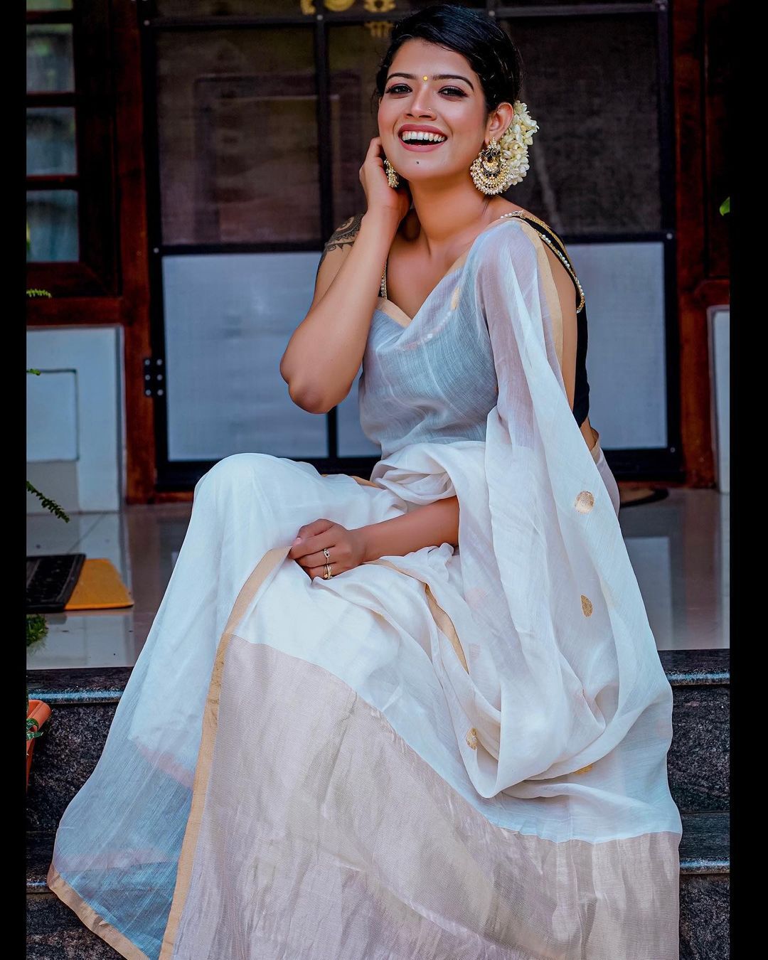 ശ്രീശാന്തിന്റെ പിറന്നാളാഘോഷത്തിന് അമൃതയെത്തി, ശ്രീയുടെ സുഹൃത്ത് ബാല വന്നില്ലേയെന്ന് ഫാൻസ്