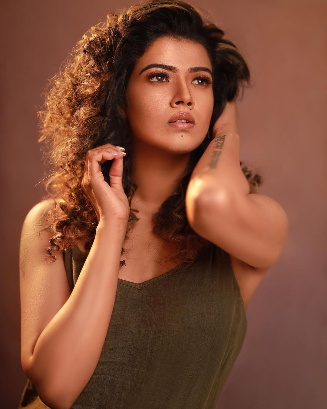 ശ്രീശാന്തിന്റെ പിറന്നാളാഘോഷത്തിന് അമൃതയെത്തി, ശ്രീയുടെ സുഹൃത്ത് ബാല വന്നില്ലേയെന്ന് ഫാൻസ്