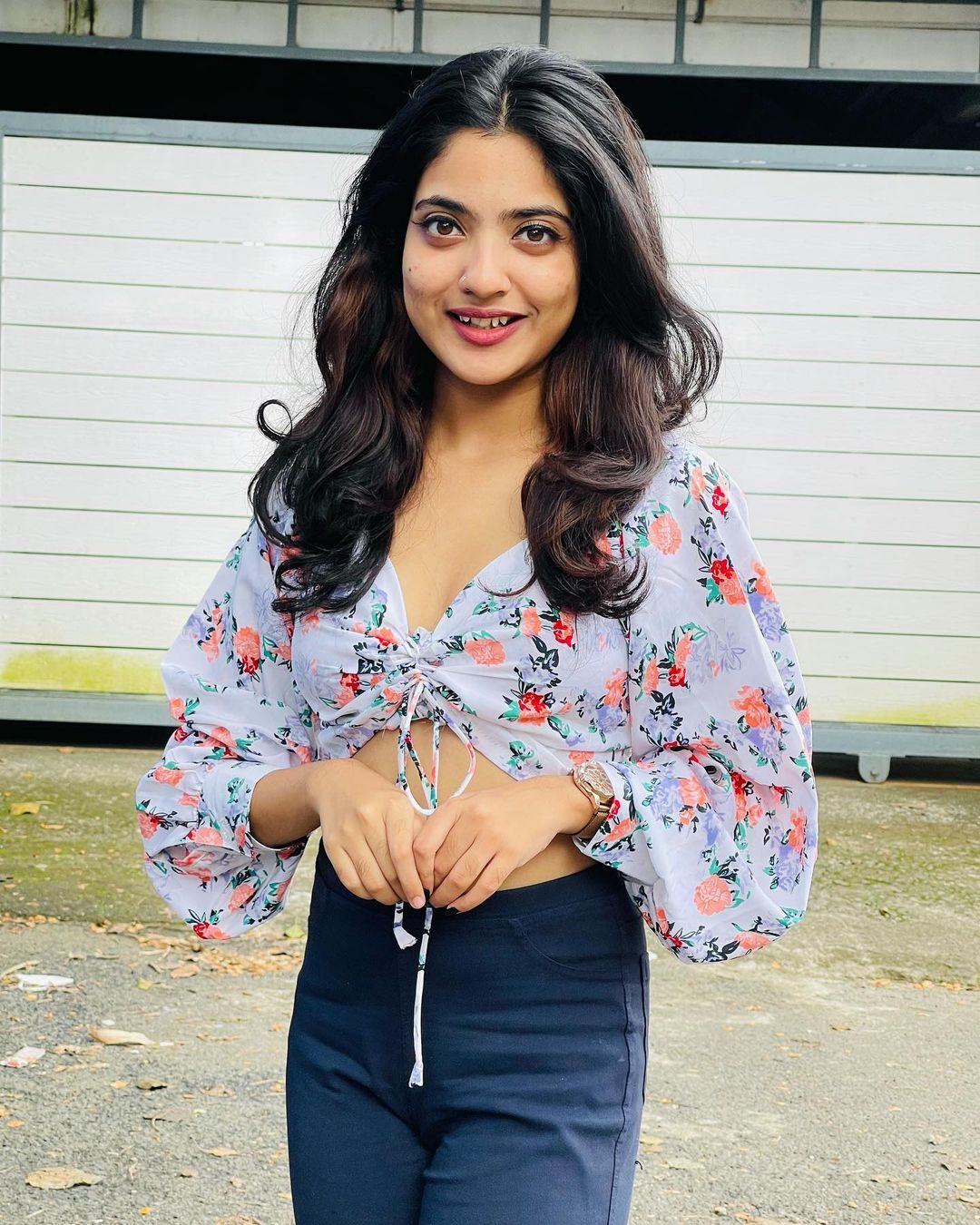 സാരിയില്‍ സുന്ദരിയായി നന്ദന വർമ്മ, ചിത്രങ്ങള്‍ കാണാം