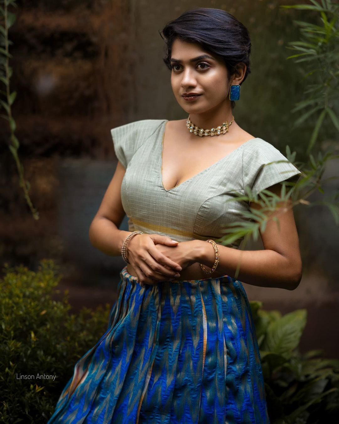 അനാർക്കമലി മരയ്ക്കാർ കിടുവാണ്, പൊളിയാണ്, അസാധ്യമാണ്!! പുതിയ ലുക്കും വൻ ഹിറ്റ്