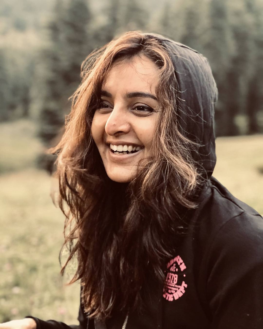 മ്മളെ സ്വന്തം മൊഞ്ചത്തി; മഞ്ജുവിന്റെ പുതിയ ചിത്രങ്ങള്‍ക്ക് താഴെ ആരാധകര്‍, വൈറല്‍ ചിത്രങ്ങള്‍