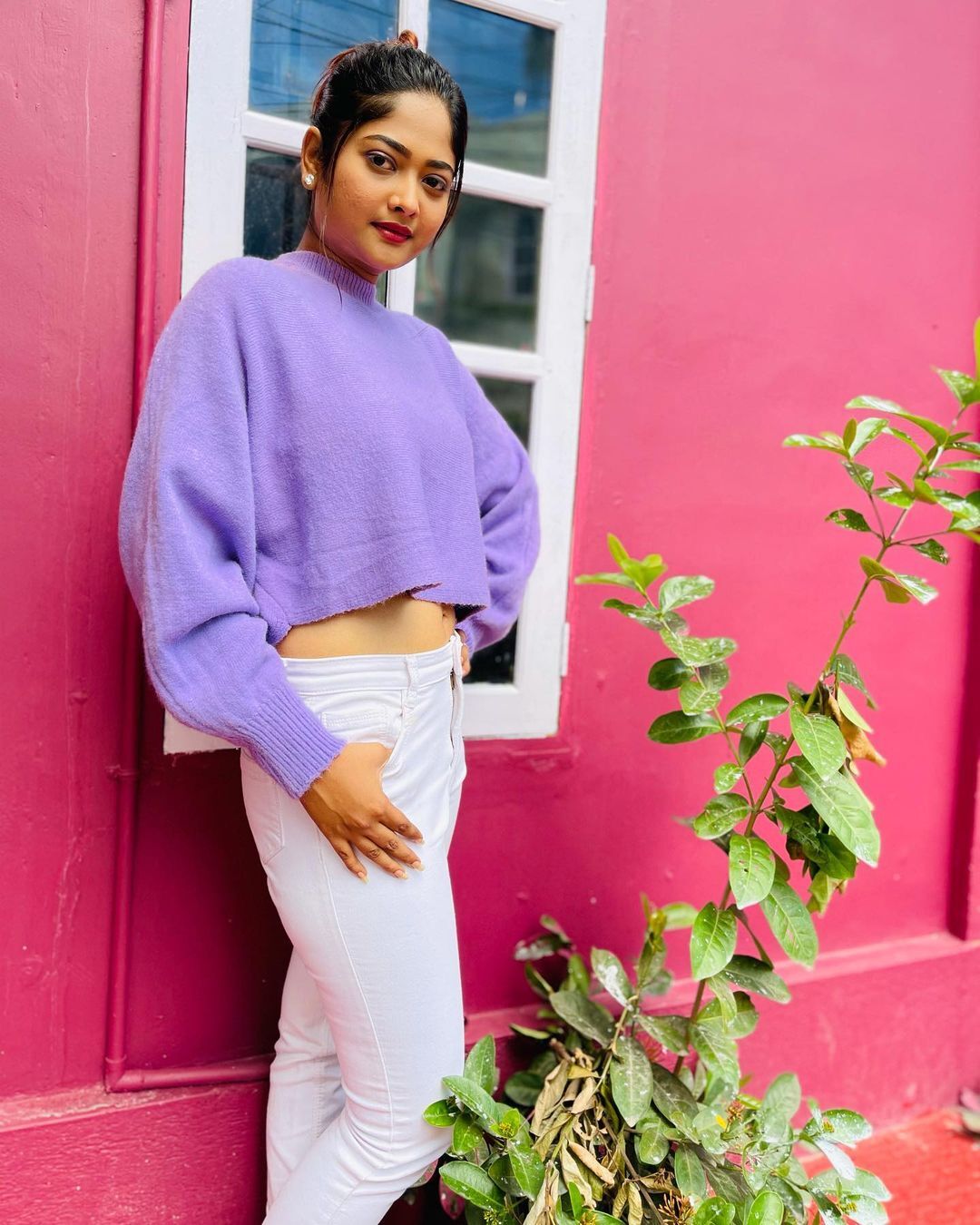 ഐഷു... എന്തൊരു അഴകാണ് കാണാന്‍; പുതിയ ഫോട്ടോഷൂട്ട് ഏറ്റെടുത്ത് ആരാധകര്‍