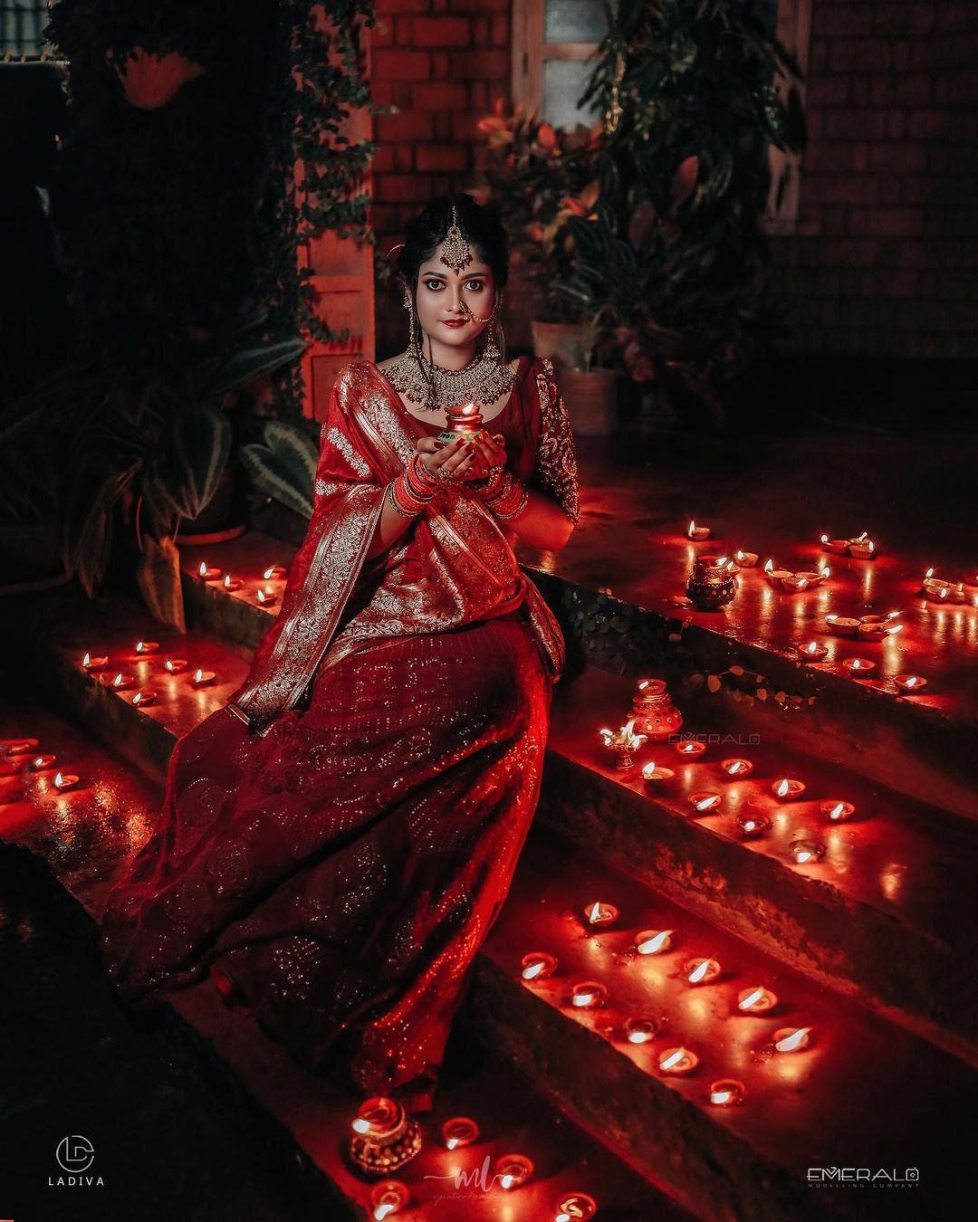 ഐഷു... എന്തൊരു അഴകാണ് കാണാന്‍; പുതിയ ഫോട്ടോഷൂട്ട് ഏറ്റെടുത്ത് ആരാധകര്‍