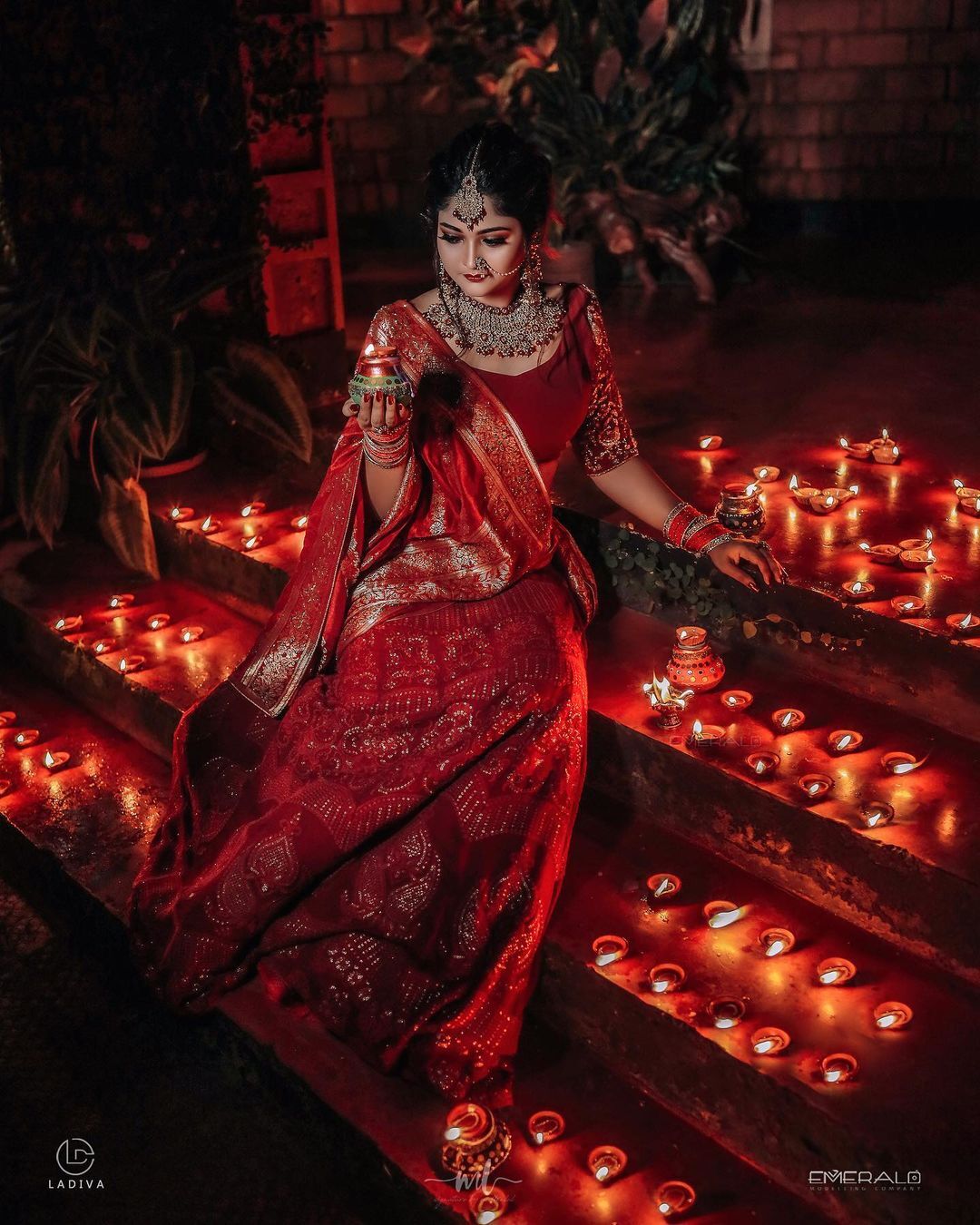  അപ്‌സരസോ അതോ രാജകുമാരിയോ; ഞങ്ങളുടെ ഐഷു സൂപ്പറായിട്ടുണ്ടെന്ന് ആരാധകര്‍, വൈറല്‍ ചിത്രങ്ങള്‍