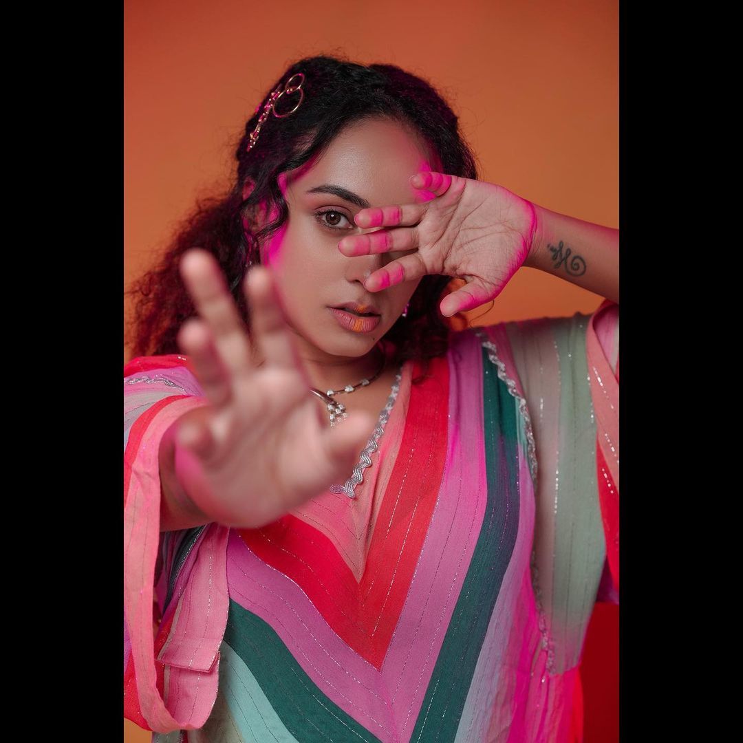 നീലയണിഞ്ഞ് അതി സുന്ദരിയായി പേളി മാണി; ഫോട്ടോഷൂട്ട് ഏറ്റെടുത്ത് സോഷ്യല്‍ മീഡിയ