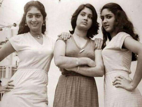 ഉമ്മറിനൊപ്പം നിൽക്കുന്ന ബാലതാരം ആരെന്ന് നോക്കൂ.... പ്രിയതാരം ഉർവ്വശിയുടെ അപൂർവ്വ ചിത്രങ്ങൾ