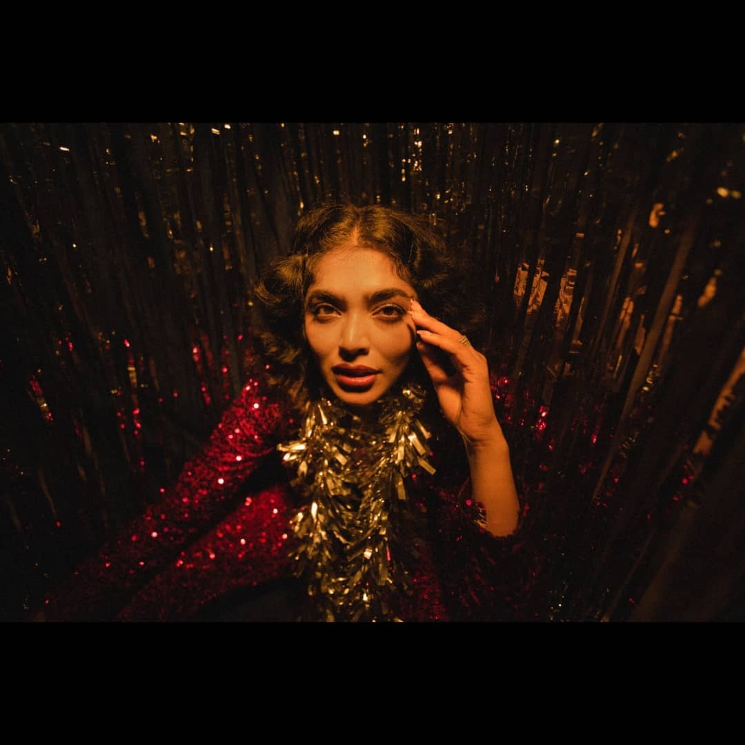 ചുമ്മാ തീ... സൂപ്പർ കൂൾ ലുക്കിൽ റിമ കല്ലിങ്കൽ, ചിത്രങ്ങൾ കാണാം