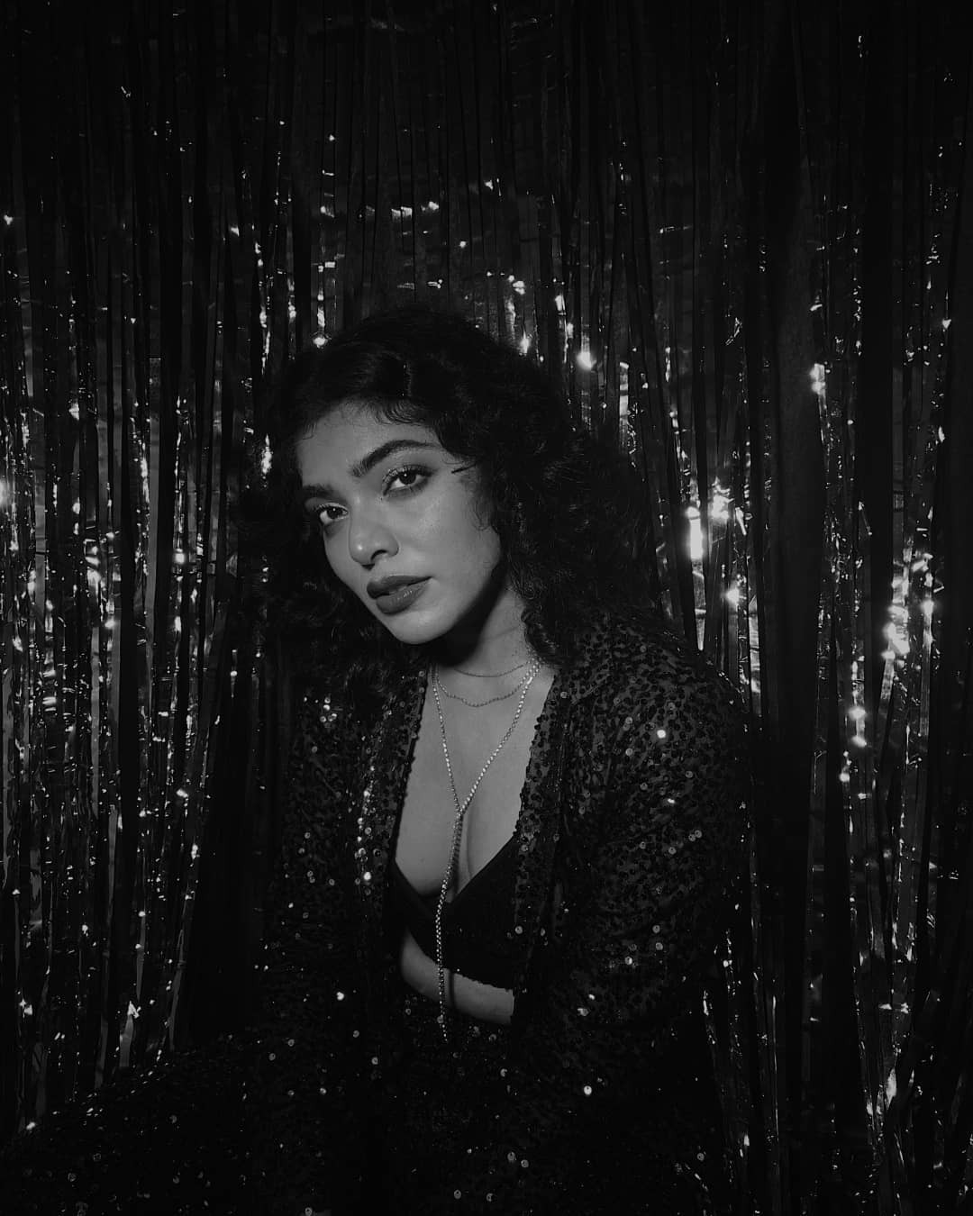 ചുമ്മാ തീ... സൂപ്പർ കൂൾ ലുക്കിൽ റിമ കല്ലിങ്കൽ, ചിത്രങ്ങൾ കാണാം