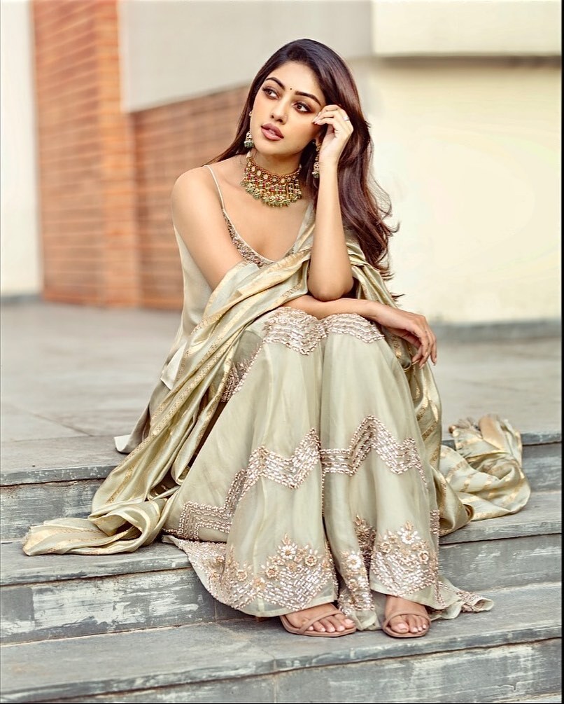 ഹോട്ട് ലുക്കില്‍ വീണ്ടും ഞെട്ടിച്ച് അനു ഇമ്മാനുവല്‍; ഫോട്ടോഷൂട്ട് പൊളിച്ചെന്ന് ആരാധകര്‍