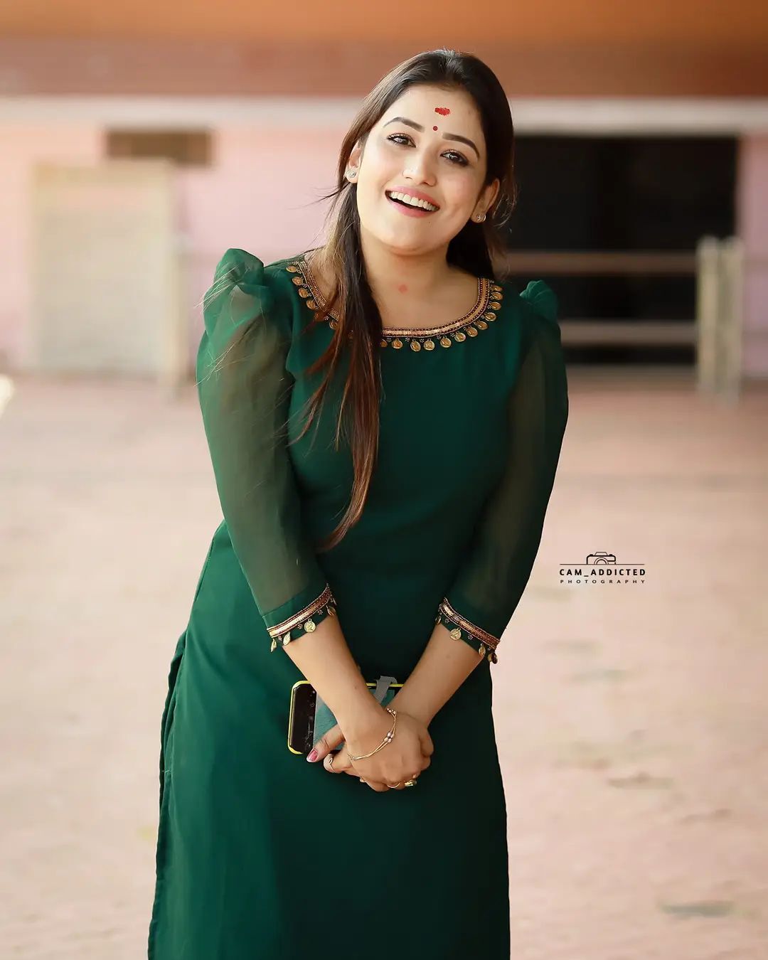 അനു മോളെ.. എന്തൊരു പുഞ്ചിരിയാണിത്; ക്യൂട്ട് ലുക്കിലാണല്ലോ എന്ന് ആരാധകര്‍, വൈറല്‍ ചിത്രങ്ങള്‍