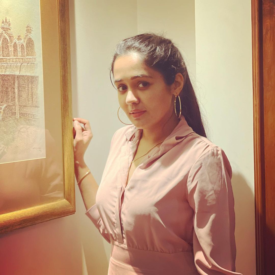 ഇത് പൊളിച്ചല്ലോ അനന്യക്കൂട്ടീ..: നടി അനന്യയുടെ പുതിയ ഫോട്ടോഷൂട്ട് വൈറലാവുന്നു