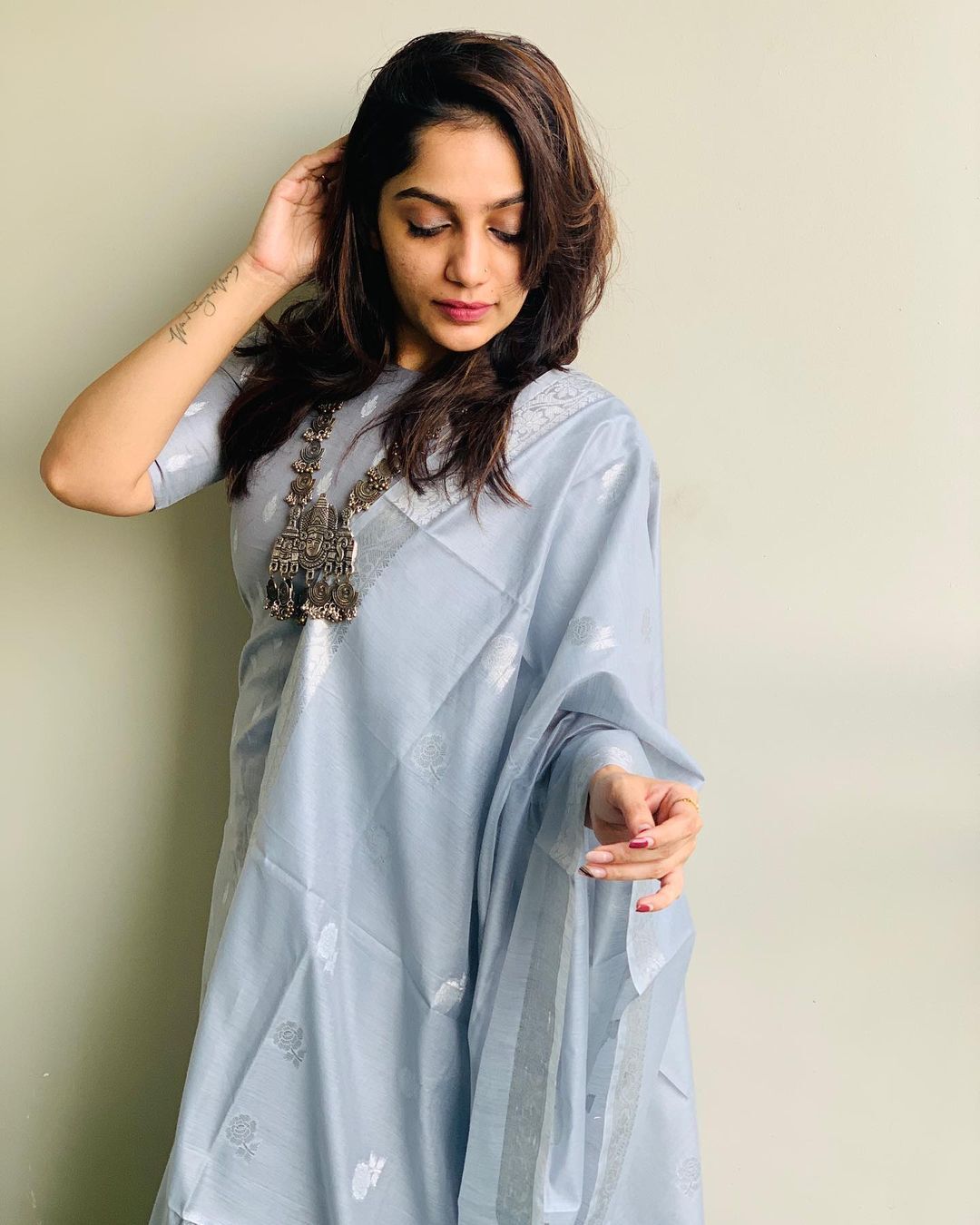 ഇത് കിടിലന്‍ സ്റ്റൈല്‍, ഏറ്റെടുത്ത് ആരാധാകർ: ആര്യയുടെ പുതിയ ചിത്രം വൈറല്‍