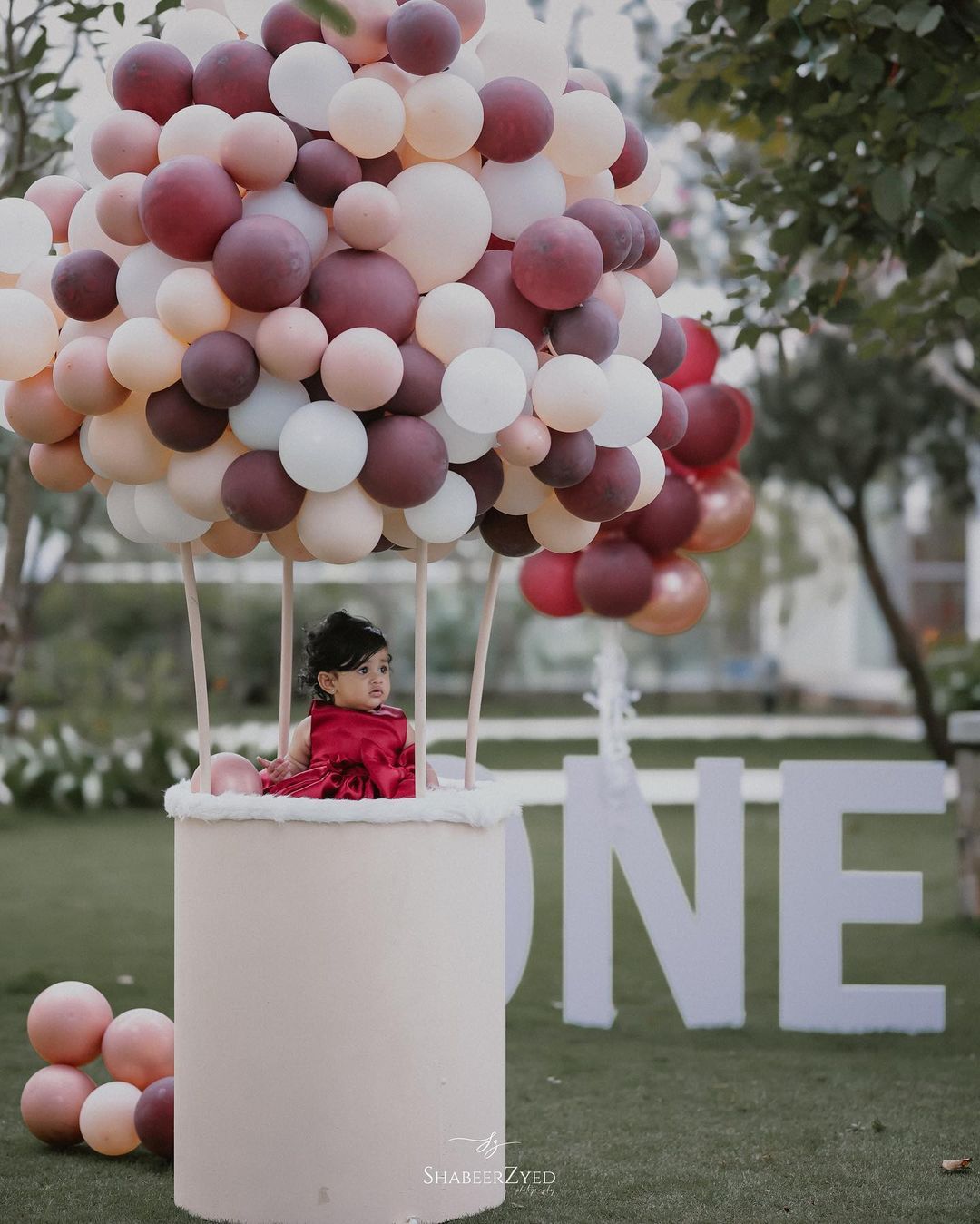 മകളുടെ ചിത്രം ആദ്യമായി പുറത്ത് വിട്ട് നടി ഭാമ: ഗൗരിക്കുട്ടിയെ ഏറ്റെടുത്ത് ആരാധകർ