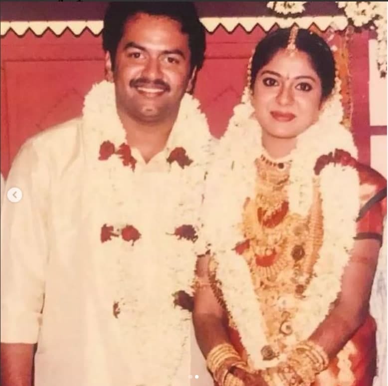 കെട്ടിപിടിച്ച് മഞ്ജു വാര്യർ, മുത്തമേറ്റ് വാങ്ങി നിമിഷ: പൂർണ്ണിമ ഇന്ദ്രജിത്തിന് പിറന്നാള്‍ ആശംസകള്‍